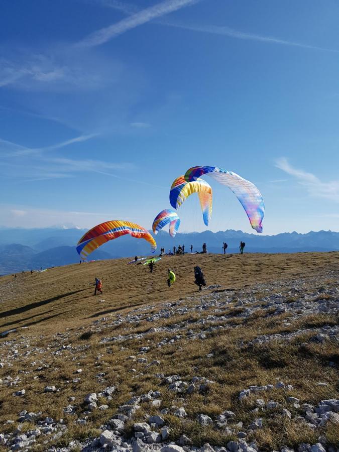 Gite Le Clapier Theys Exteriör bild
